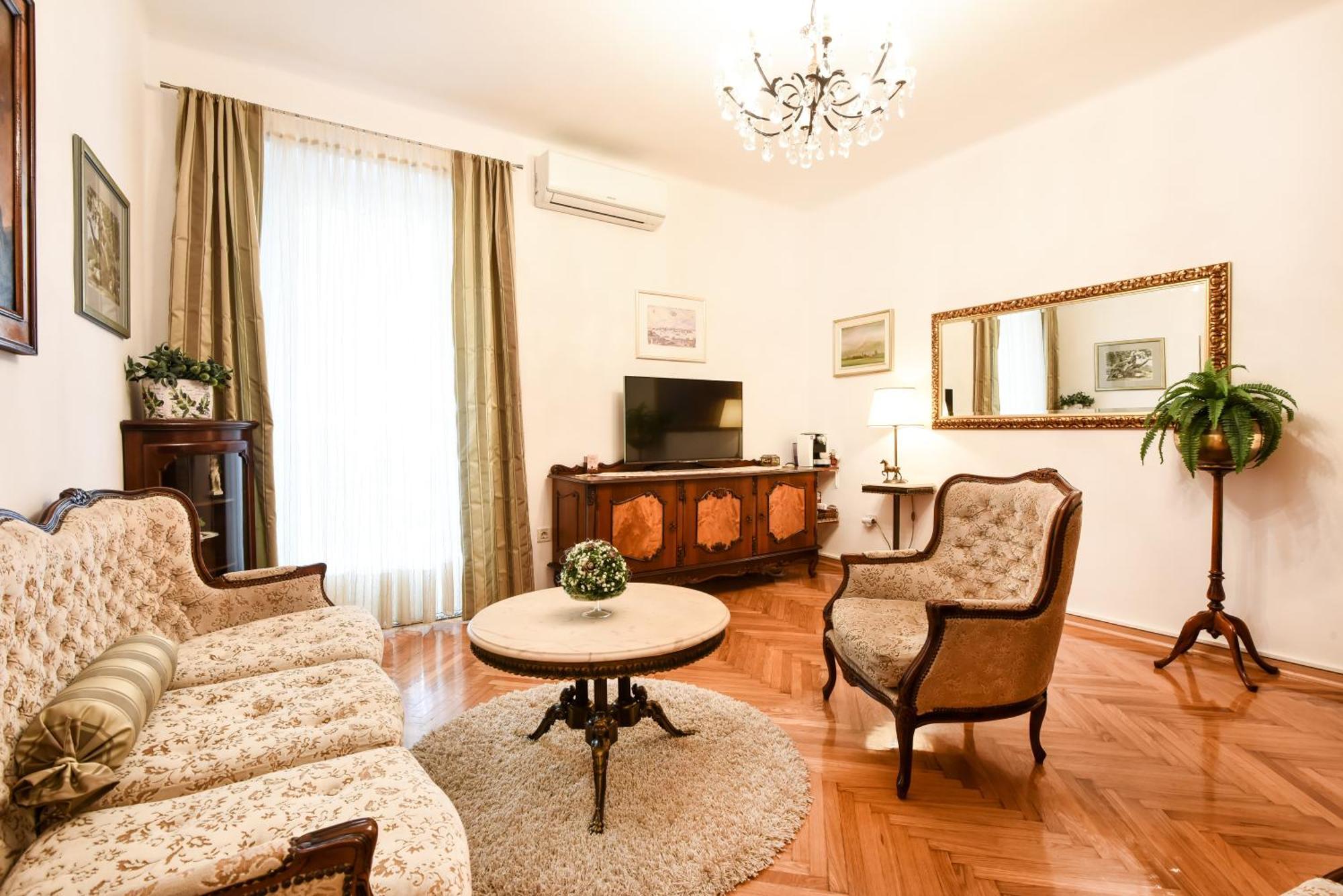 Central Palace Apartment Zadar Extérieur photo